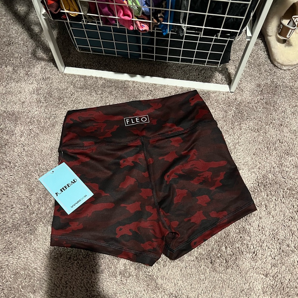 Fleo True High Short